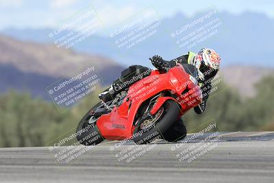 media/Nov-16-2025-Race Pace (Sun) [[8c5fa54630]]/Non Verified Riders (1st 20 Minutes)/7-Turn 9 Entry (210pm)/